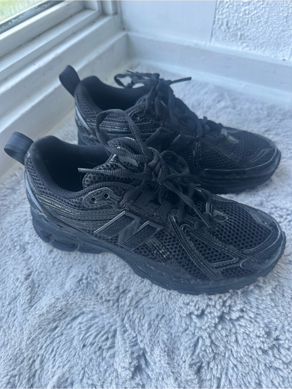 New Balance 1906R Triple Black Sneakers